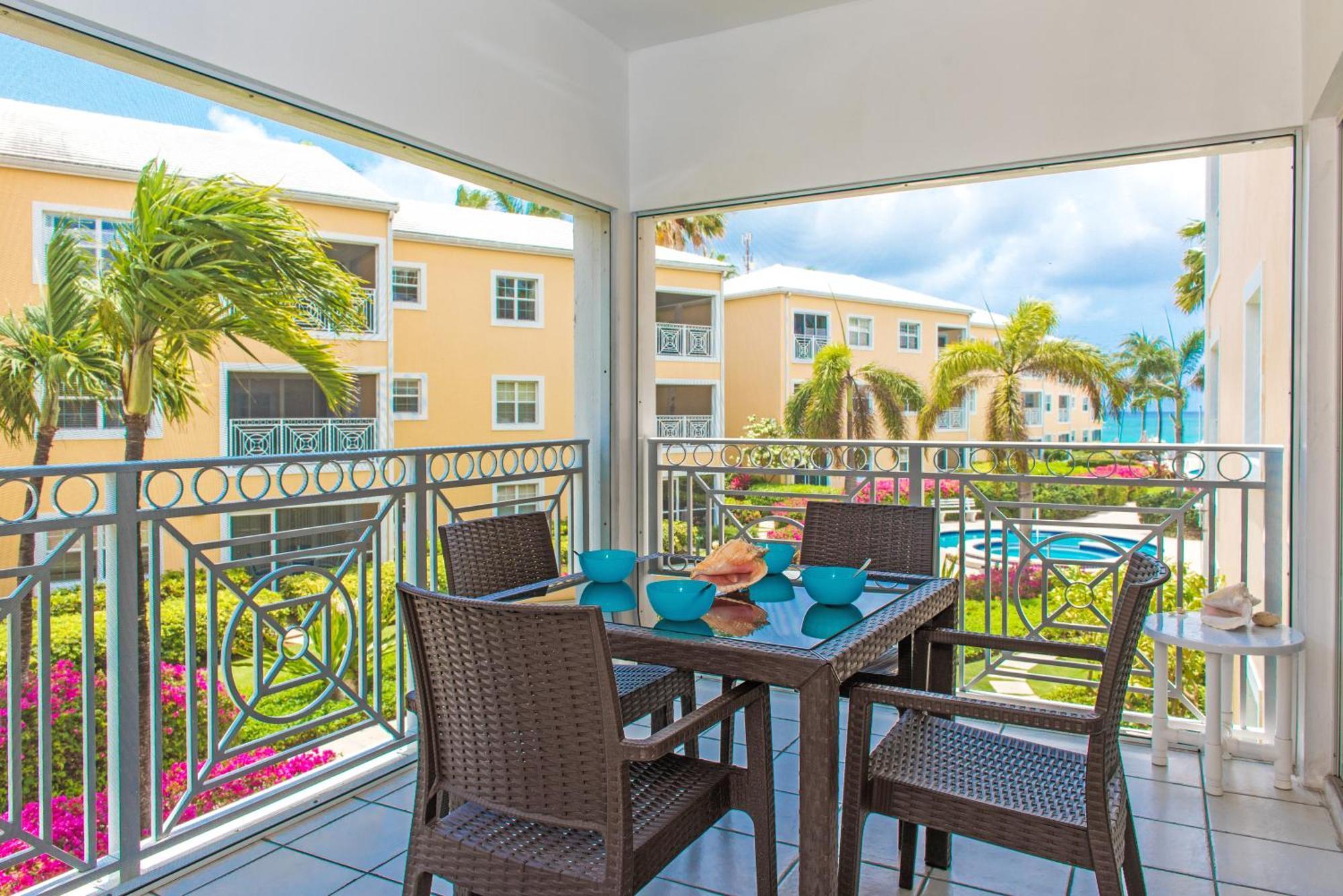 Regal Beach Club George Town Rum bild