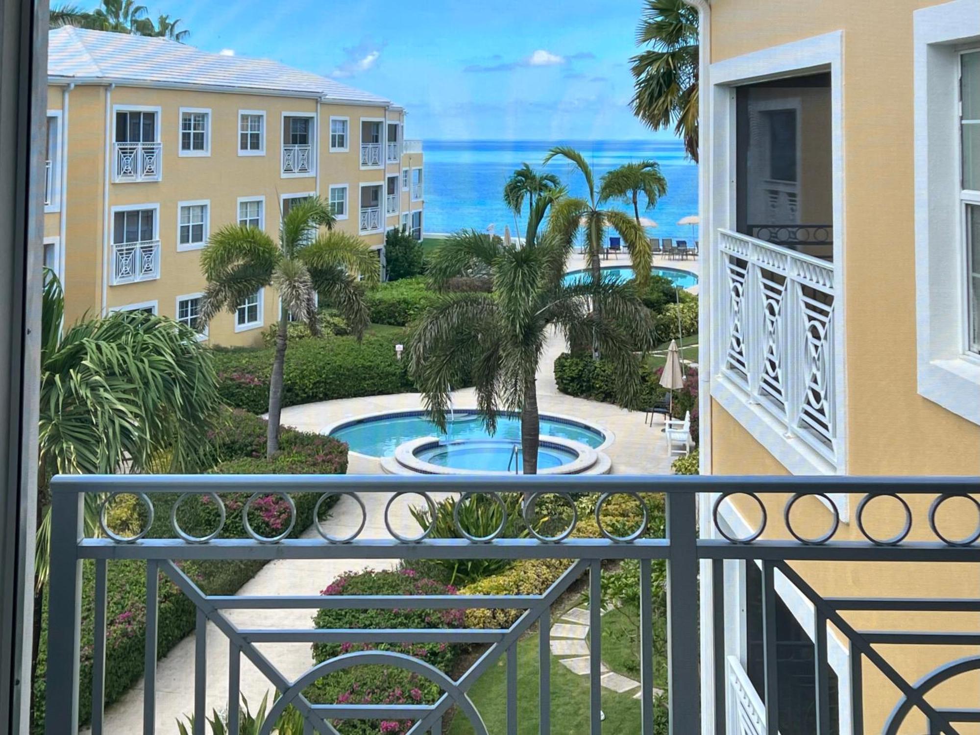 Regal Beach Club George Town Rum bild